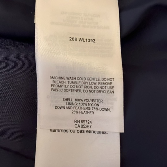 COLUMBIA Down navy blue down vest, size medium, in very good condition - Picture 4 of 14